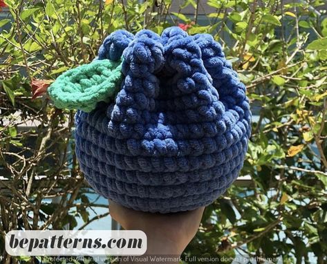 Cozy Crochet Potli Patterns: Free Tutorials for a Stylish Look Free Crochet Pattern Bag, Patterns Simple, Crochet Fruit, Crochet Bag Pattern Free, Crochet Pouch, Cozy Crochet, Aesthetic Crochet, Crochet Business, Simple Crochet