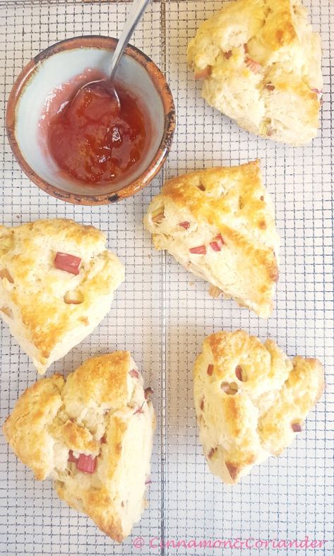 rhubarb scones w Scones With Sour Cream, Sour Cream Scones, Rhubarb Scones, Cream Scones, Ultimate Breakfast, Rhubarb Recipes, Scone Recipe, Breakfast Treats, Rhubarb