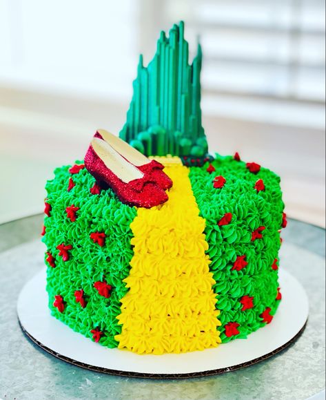 The Wizard Of Oz Birthday Party, Wizard Of Oz 2nd Birthday, Wizard Of Oz Smash Cake, Wizard Of Oz 1st Birthday, Onederful Wizard Of Oz Birthday, Wizard Of Oz Cakes, Wizard Of Oz Birthday Party Ideas, Wizard Of Oz First Birthday Party, Wizard Of Oz Birthday Cake