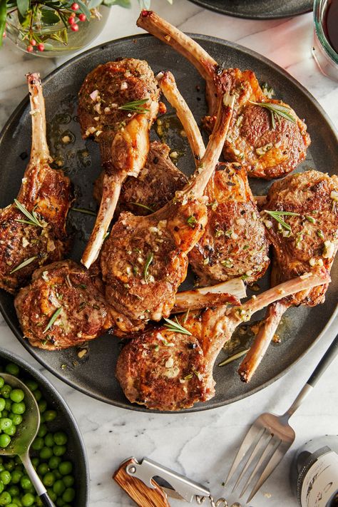 Garlic Rosemary Lamb Chops - Damn Delicious Lamb Rib Chops, Lamb Chops Pan Seared, Rosemary Lamb, Lamb Chop Recipes, Lamb Chop, Lamb Ribs, Chicken Caesar Salad, Croutons Homemade, Chops Recipe