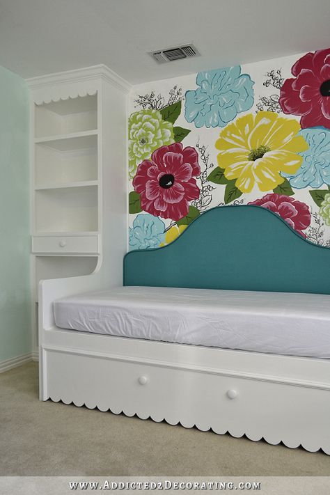 Daybed Built In Bookshelves, Daybed With Bookshelves, Daybed Bookshelves, Cama Closet, Built In Daybed, Build A Murphy Bed, Bedroom Built Ins, Murphy Bed Ikea, Murphy Bed Diy