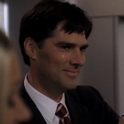 Aaron Hotchner, Season 1, A Man