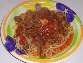 Mom's Cajun Spaghetti Cajun Spaghetti, Cooking Friends, Macaroni Cheese Recipes, Creole Cooking, Cajun Dishes, Cajun Creole Recipes, Cajun Cooking, Happy Cooking, Spaghetti Recipe