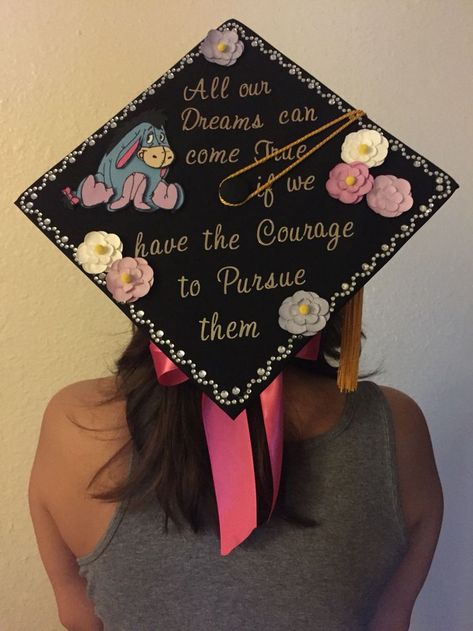 Disney Grad Caps, Grad Cap Decoration, Graduation Cap Designs College, Disney Graduation Cap, Funny Graduation Caps, Disney Graduation, College Grad Cap Ideas, Grad Cap Decorated, Graduation Cap Decoration Diy