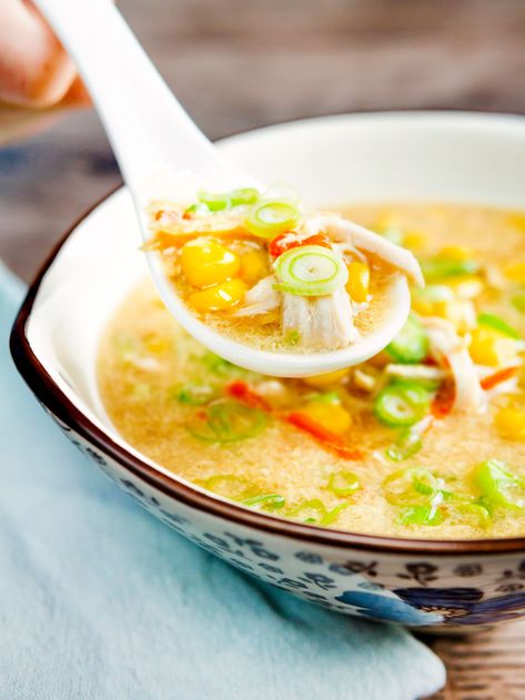 Chinese chicken and sweetcorn soup, silky, smooth and delicious featuring a hint of chilli and it goes from cupboard to table in 30 minutes. Perfect as a light meal or as part of a multi-course Chinese extravaganza, this easy egg drop soup recipe will have you ditching those takeaway menus. Sweetcorn Soup Recipes, Sweetcorn Soup, Crispy Chilli Beef, Soup Chinese, Chicken And Sweetcorn Soup, Braised Chicken Breast, Rice Soup Recipes, Soy Chicken, Vegetarian Chicken