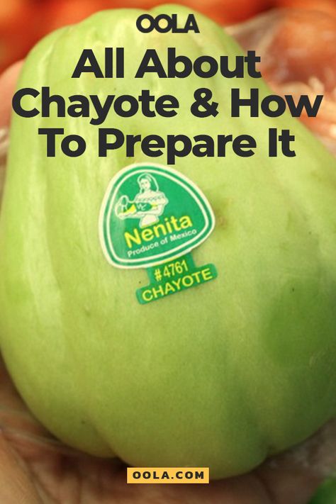 What Is Chayote? 5 Delicious Dishes You Can Make With This Squash - Oola.com Squash Chayote Recipes, Low Carb Chayote Recipes, Coyote Squash Recipes, Keto Chayote Recipes, Chayote Recipes Mexican, How To Cook Chayote Squash, Choko Recipes, Chayote Squash Recipes, Chayote Salad