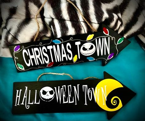 Christmas Bedroom Diy, Christmas Arrow, Nightmare Before Christmas Font, Horror Crafts, Sally Nightmare, Arrow Signs, Christmas Garden Flag, Christmas Fonts, Christmas Town