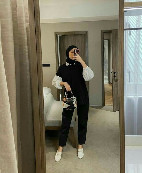 Black Outfits Hijab Casual, Black Outfit Hijab Casual, Hijab Work Outfit, Basic Top Outfit, Black Outfit Hijab, Black Hijab Outfit, Hijab Fashion Style, Party Hijab, Fashion Evolution