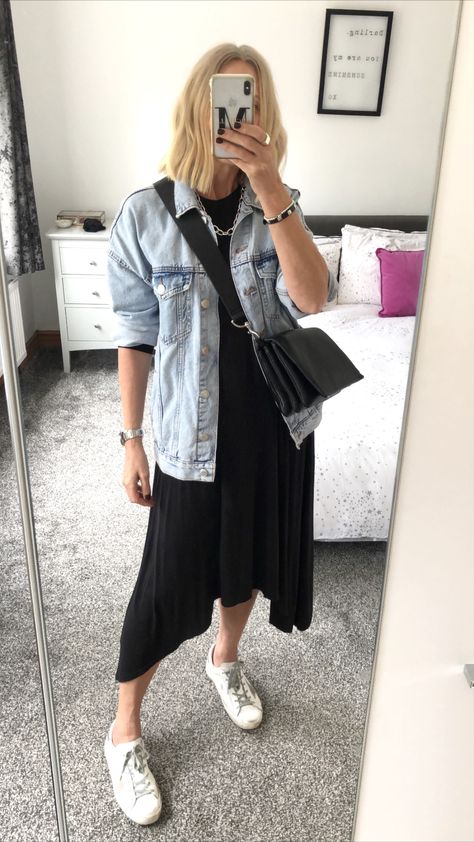 Ilaria Urbinati, Sassy Outfit, Eclectic Fashion, Edgy Outfits, Business Casual Outfits, Spring Summer Outfits, Outfits Casuales, Daily Outfits, Jeans Denim