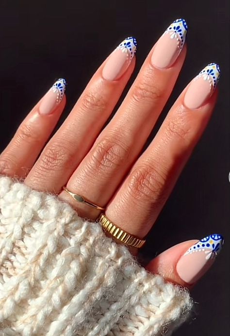 Italy Holiday Nails, Tunisia Nails, Italy Themed Nails, Greece Themed Nails, Italian Nails Designs Italy, Nails For Italy Trip, Italy Vacation Nails, Honeymoon Nails Ideas, Soring Nails