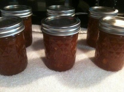 Peach Cobbler Jam- ridiculous amount of awesome canning recipes on this site. Peach Cobbler Jam, Carrot Cake Jam, Peach Rum, Pickled Recipes, Sugar Carrots, Preserving Recipes, Appleton Estate, Freezer Jam Recipes, Freezer Jam