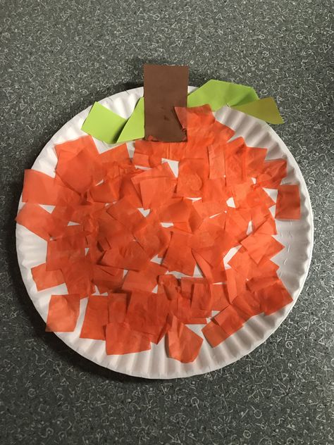 Paper plate Pumpkin Paper Plate Pumpkin, Crafts For Kids Halloween, Pie Craft, Paper Plate Crafts For Kids, Fall Craft, Paper Plate Crafts, Plate Crafts, Fall Art, Fall Halloween Crafts