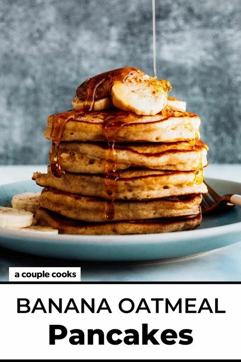 Oatmeal Healthy Breakfast, Plantbased Mealprep, Recipes Pancakes, Homemade Blueberry Syrup, Pancakes Banana, Sour Cream Pancakes, Oatmeal Healthy, Blender Pancakes, Banana Oatmeal Pancakes