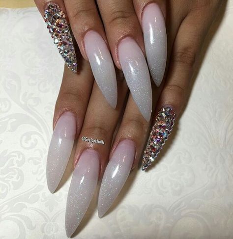 Curved Almond Shaped Nails, Curved Nails Coffin, Long Pointy Nails, Hump Nails, Butterfly Stomach, Mom Nails, Fly Nails, Fingernail Art, Cotton Candy Nails