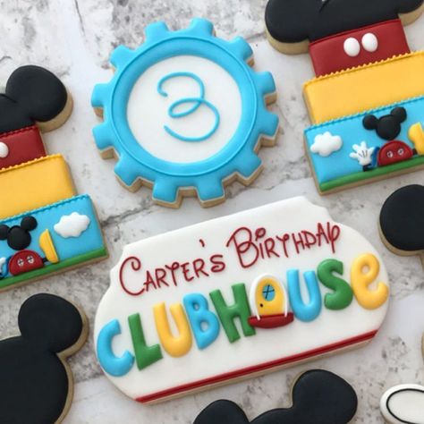 Mouse Cookies, Mickey 1st Birthdays, Mickey Mouse Cookies, Mickey Mouse Clubhouse Party, 2nd Birthday Party Themes, Mickey Mouse Club, Mickey Birthday, Birthday Party Tables, Mickey Mouse Party