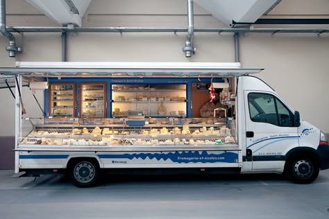 Bakery Food Trucks, Bakery Van, Bakery Food Truck, Small Trailers, Coffee Food Truck, Food Vans, Mobile Coffee Shop, Lunch Catering, Mobile Food Trucks