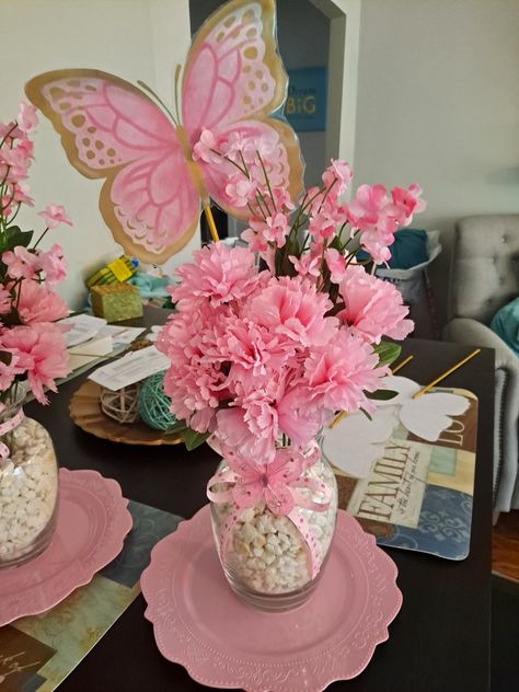 Pink And Gold Butterfly Centerpieces, Butterfly Theme Centerpieces Decoration, Flower Decorations For Party, Butterfly Birthday Table Decorations, Butterfly Centerpiece Ideas Birthday, Butterfly Centerpiece, Purple Butterfly Centerpieces, Baby Shower Butterfly Theme Centerpieces, Diy Butterfly Centerpieces