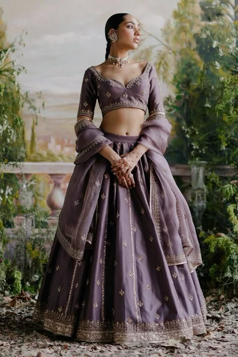 Violet Lehenga, Dull Purple, Sequin Lehenga, Cancan Lehenga, Purple Lehenga, Sangeet Outfit, Simple Lehenga, Raw Silk Lehenga, Trendy Outfits Indian