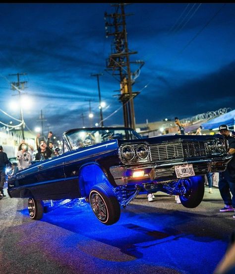 64 Impala Lowrider, Impala Lowrider, 64 Impala, Kawasaki Bikes, Lowrider Trucks, Mercedes Truck, Low Riders, Pimped Out Cars, Car Pics