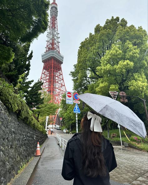 🗼🇯🇵🤍 4.15.23 . . . #instagram #post #feed #explore #travel #travelgram #travelingram #tourist #traveladdict #travelblogger #instatravel #traveltheworld #traveller #travelling #travelphotography #instagood #traveler #vacation #traveljapan #japan #japantravel #japantrip #cherryblossom #aesthetic #tokyo #tokyojapan #traveltokyo #tokyotravel #tokyotrip #tokyotower Tokyo Japan Instagram, Kyoto Instagram Pictures, Japan Photography People, Tokyo Travel Aesthetic, Japan Trip Aesthetic, Japan Travel Aesthetic, Japan Instagram Photos, Japan Moodboard, Aesthetic Tokyo