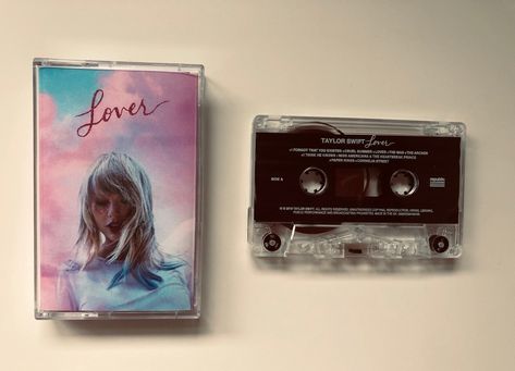 Taylor Swift Cassette, 3d Polaroid, Neverland Anime, Taylor Merch, Cd Aesthetic, Taylor Core, Marvel Dr, Streamer Dr, Vintage Cassette