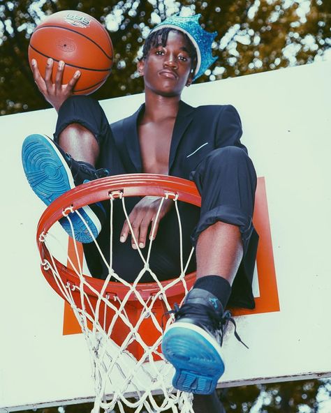 Basketball Photoshoot, Basketball Shoot, Dim Your Light, Basketball Rim, Basketball Photos, Basketball Photography, Birthday Shoot, People Poses, Basketball Art