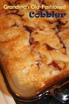 Sweet Potato Cobbler, Canned Peach Cobbler Recipe, Strawberry Cobbler Recipes, Fruit Cobbler Recipe, Cobbler Recipes Easy, Apple Cobbler Recipe, Easy Peach Cobbler Recipe, Cobbler Easy, Strawberry Cobbler