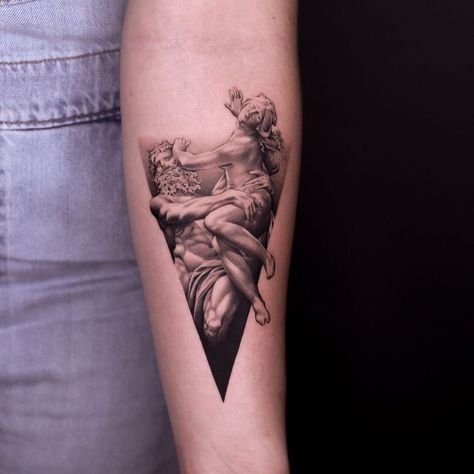 Weird Tattoo on Instagram: “Gian Lorenzo Bernini” Bernini Tattoo, Gods Tattoo, Bernini Sculpture, Thigh Tat, Gian Lorenzo Bernini, Lorenzo Bernini, Mythology Tattoos, Weird Tattoos, Canada Toronto