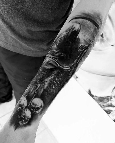 Tattoo by Swedish artist Daniel Art (@danielart.tattoo) Grim Reaper Tattoo, Reaper Tattoo, Dark Tattoo, Urban Legends, Grim Reaper, Back Tattoo, I Tattoo, Tattoos, Art