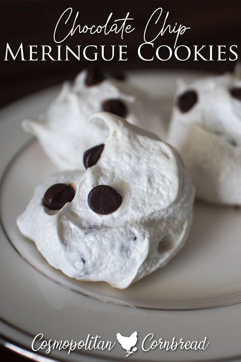 These Meringue Cookies with chocolate chips look fancy, but as you'll see, they are easy enough to make for any occasion. Meringue Cookies Recipe, Chocolate Chip Meringue Cookies, Cosmopolitan Cornbread, Surprise Cookies, Cookies With Chocolate Chips, Meringue Cookie Recipe, Cookies With Chocolate, Meringue Recipe, Meringue Cookies