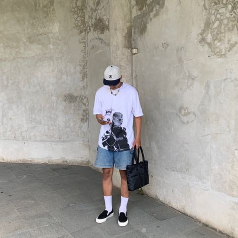 Vans Slip On Outfit Men Shorts, Vans Slip On Outfit Men, Slip On Vans Outfit, Vans Slip On Outfit, Men Drip, Slip On Outfit, Spring Menswear, Vans Outfit, Classy Outfits Men