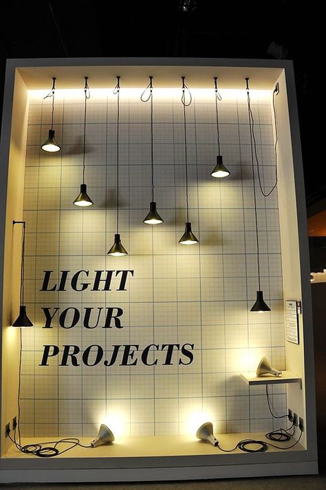 Light Store Design, Bookstore Window Displays, Retail Store Lighting, Lights Showroom, Retail Lighting Design, Vitrine Design, Window Display Design, Retail Windows, Lighting Showroom