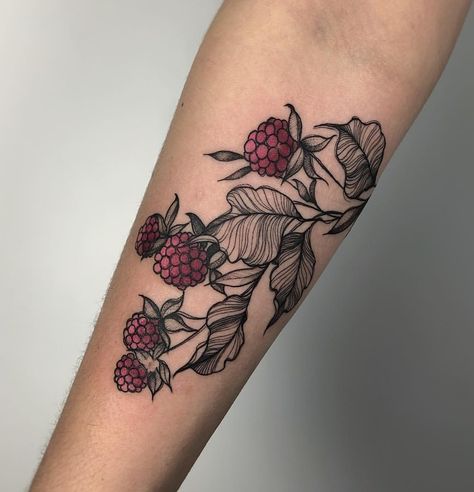 Partial color tattoo Vegetable Tattoo, Wild Rose Tattoo, Strawberry Tattoo, Autumn Tattoo, Fire Tattoo, Spooky Tattoos, Modern Tattoos, Tattoo Project, White Tattoo