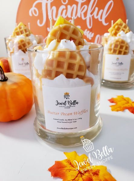 Buttery Waffles, Sweet Cream Butter, Pecan Waffles, Lilin Aroma, Candy Candle, Candle Obsession, Homemade Scented Candles, Sweet Candles, Cream Butter