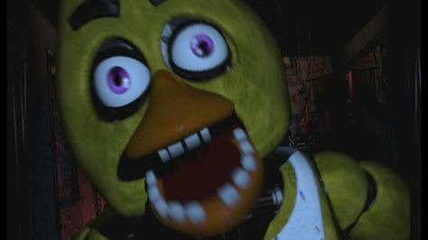 Chica's jump scare in FNAF Fnaf Backgrounds, Deadpool Hd, Deadpool Hd Wallpaper, Peppa Pig House, Spring Desktop Wallpaper, Jump Scare, Naruto Clans, Anime City, Supreme Wallpaper