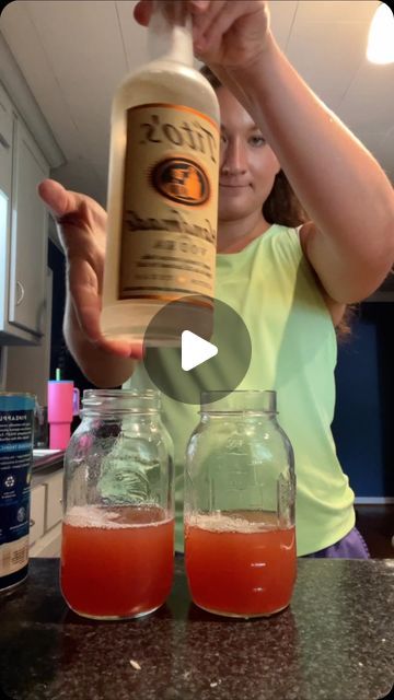 MamaD on Instagram Orange Mixed Drinks, Alcoholic Drink Recipes Easy, Tito’s Mixed Drinks Recipes, Easy Fruity Mixed Drinks, Breakfast Drinks With Alcohol, Cheap Alcoholic Drinks, Easy Mixed Drinks Alcohol, Mixed Drinks Alcoholic, Creative Alcoholic Drinks