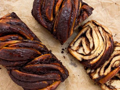 Babka Recipe, Chocolate Babka, Espresso Powder, Whole Eggs, Oven Racks, Stay Fresh, Creamy Peanut Butter, Cocoa, Dough