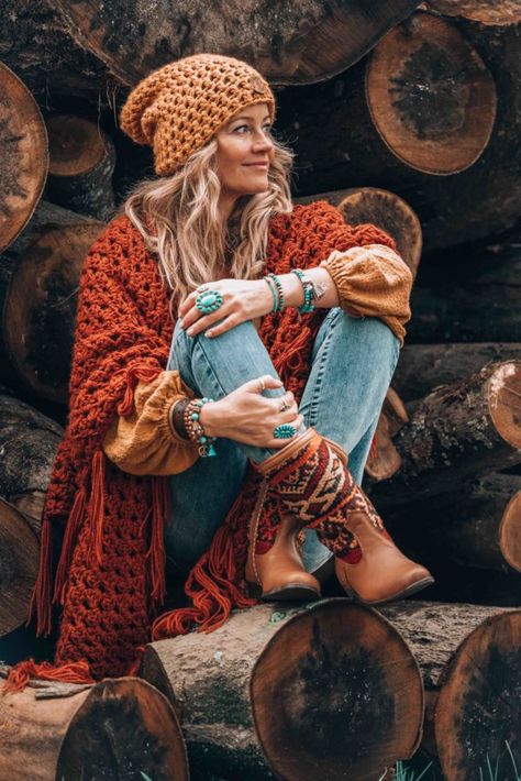 Bohemian Style Clothing Winter, Vetement Hippie Chic, Stile Hippie Chic, Looks Hippie, Look Hippie Chic, Estilo Hippie Chic, Bohemian Winter, Boho Winter Outfits, Stile Boho Chic