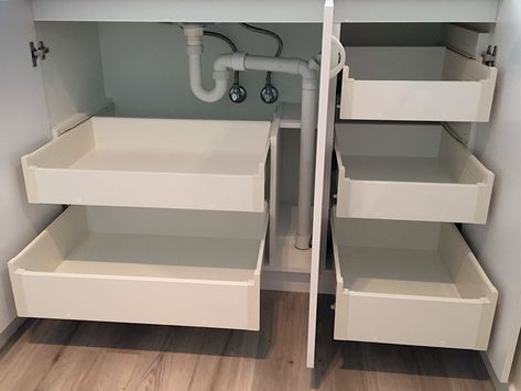 Under Sink Drawers, Under Kitchen Sink, Under Kitchen Sink Organization, Kitchen Sink Storage, Bathroom Storage Ideas, Under Sink Storage, Kabinet Dapur, Desain Pantry, Sink Storage