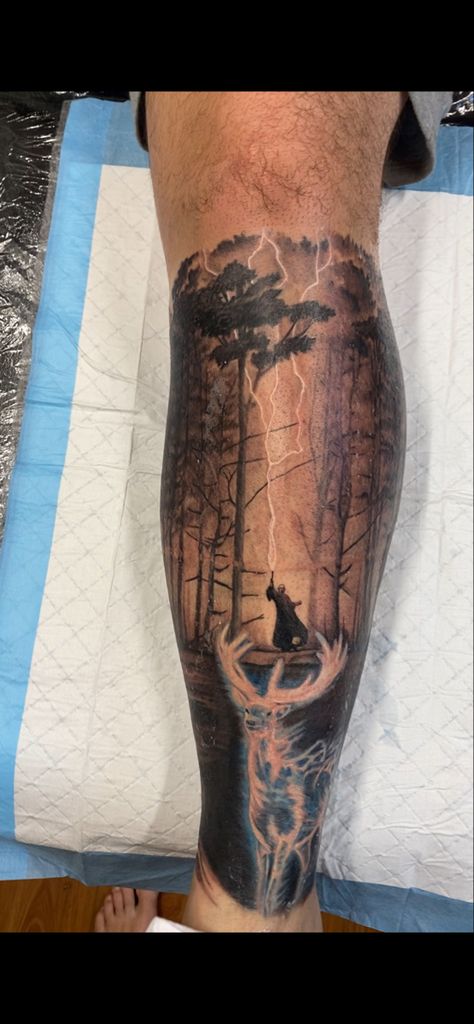 Hope you like my harry potter tattoo insta @_eddierichards Tattoo artist @leejonestattoos Harry Potter Upper Arm Tattoo, Harry Potter Shoulder Tattoo, Harry Potter Leg Sleeve, Harry Potter Tattoos Men, Harry Potter Sleeve Tattoo, Outdoor Tattoos, Harry Potter Tattoo Sleeve, Outdoor Tattoo, Potter Tattoo