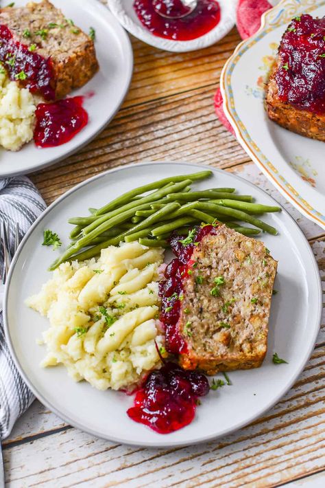 A plated turkey meatloaf dinner with potatoes and green beans on a grey plate and a wooden background. Turkey Stovetop Meatloaf, Thanksgiving Turkey Meatloaf, Turkey Meatloaf With Stove Top Stuffing, Slow Cooker Stuffing, Stove Top Meatloaf, Stuffing Turkey, Turkey Loaf, Turkey Meatloaf Recipe, Cranberry Sauce Thanksgiving