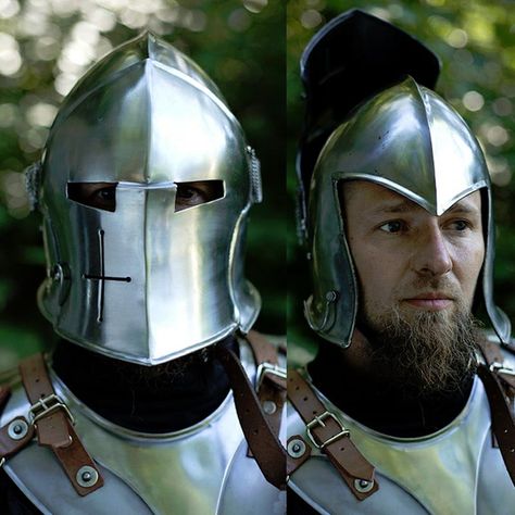 Barbute Helmet, Templar Helmet, Knight Templar, Medieval Armor, Pirate Costume, Emo Fashion, Chain Mail, Gothic Girls, Crusades