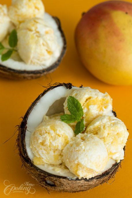 Ice Cream Coconut, Mango Ice Cream Recipe, Nutella Ice Cream, Mango Ice Cream, Eggless Recipes, Easy Ice Cream, Homemade Ice Cream Recipes, Baked Strawberries, Coconut Recipes