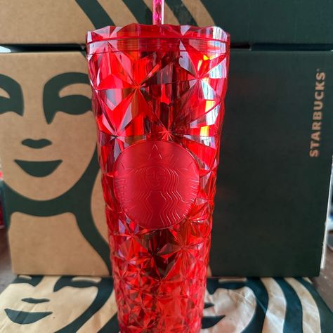 Starbucks Tumbler Red Prism - Holiday 2023 - Venti 24oz Item Is Brand New With Tags And Will Be Shipped With Bubble Wrap And In A Box Copo Starbucks, Red Tumbler, Starbucks Tumbler Cup, Starbucks Siren, Disney Cups, Random Dump, Red Valentine, Custom Starbucks Cup, Holiday Cups