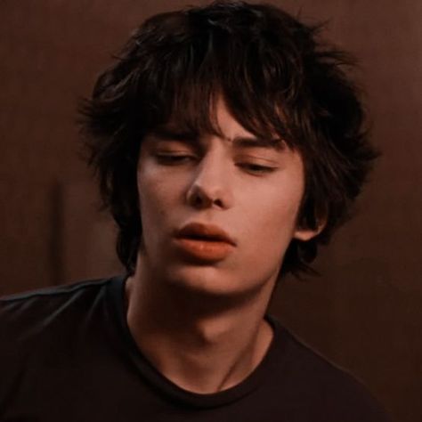 rodrick<3 Emo Mullet Guy, Kid Haircut, Rodrick Heffley, Devon Bostick, Diary Of A Wimpy, Diary Of A Wimpy Kid, Wimpy Kid, Ideal Boyfriend