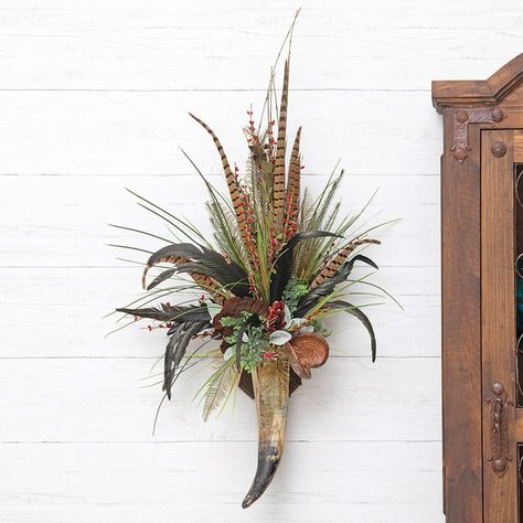 Gus Horn Wall Sconce Bull Horns Wall Decor, Cow Horns Decor, Southwest Boho Decor, Horn Ideas, Bedding Western, Western Lodge, Western Centerpieces, Rustic Flower Arrangements, Western Wreaths