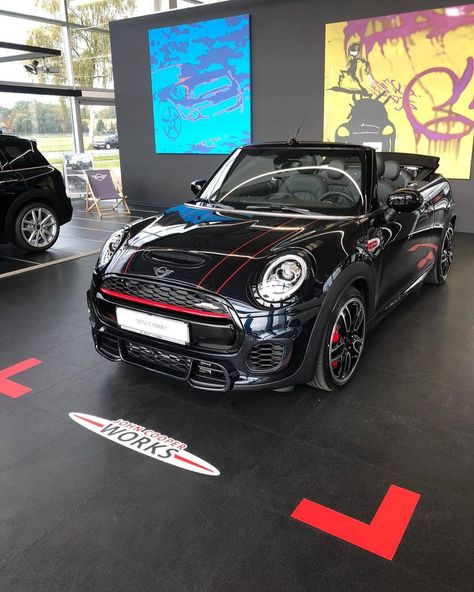 Mini Cabrio Cooper, Mini Cooper Cabrio, Mini Cabrio, Mini John Cooper Works, Blur Image Background, Blur Image, Mini Ideas, Mini Coopers, John Cooper Works