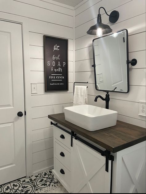 Rustic Double Wide Remodel, Singlewide Mobile Home Ideas Exterior, Double Wide Bathroom Remodel, Small Farmhouse Bathroom Remodel, Tiny Home Bathroom Ideas, Singlewide Mobile Home Ideas, Mobile Home Bathroom Ideas, Trailer Remodel Single Wide, Tiny Home Bathroom