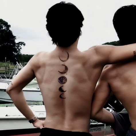 Jimin Back Tattoo, Jimin Abs Real, Jimin Moon Tattoo, Korean Grunge Aesthetic, Korean Grunge, Moon Phases Tattoo, Army Tattoos, Jimin's Abs, Bts Tattoos