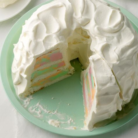 Rainbow Sherbet Angel Food Cake Recipe: How to Make It End Of Summer Cake, Southern Summer Desserts, Not Sweet Cake, Summer Bday Cakes, Easy Fun Cakes, Fun Summer Cake Ideas, Summer Cakes Recipes, Summer Cake Flavors, Summer Cakes Ideas